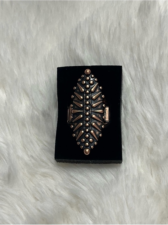 paparazzi Jewelry - Bump, Set, Spike Paparazzi Ring